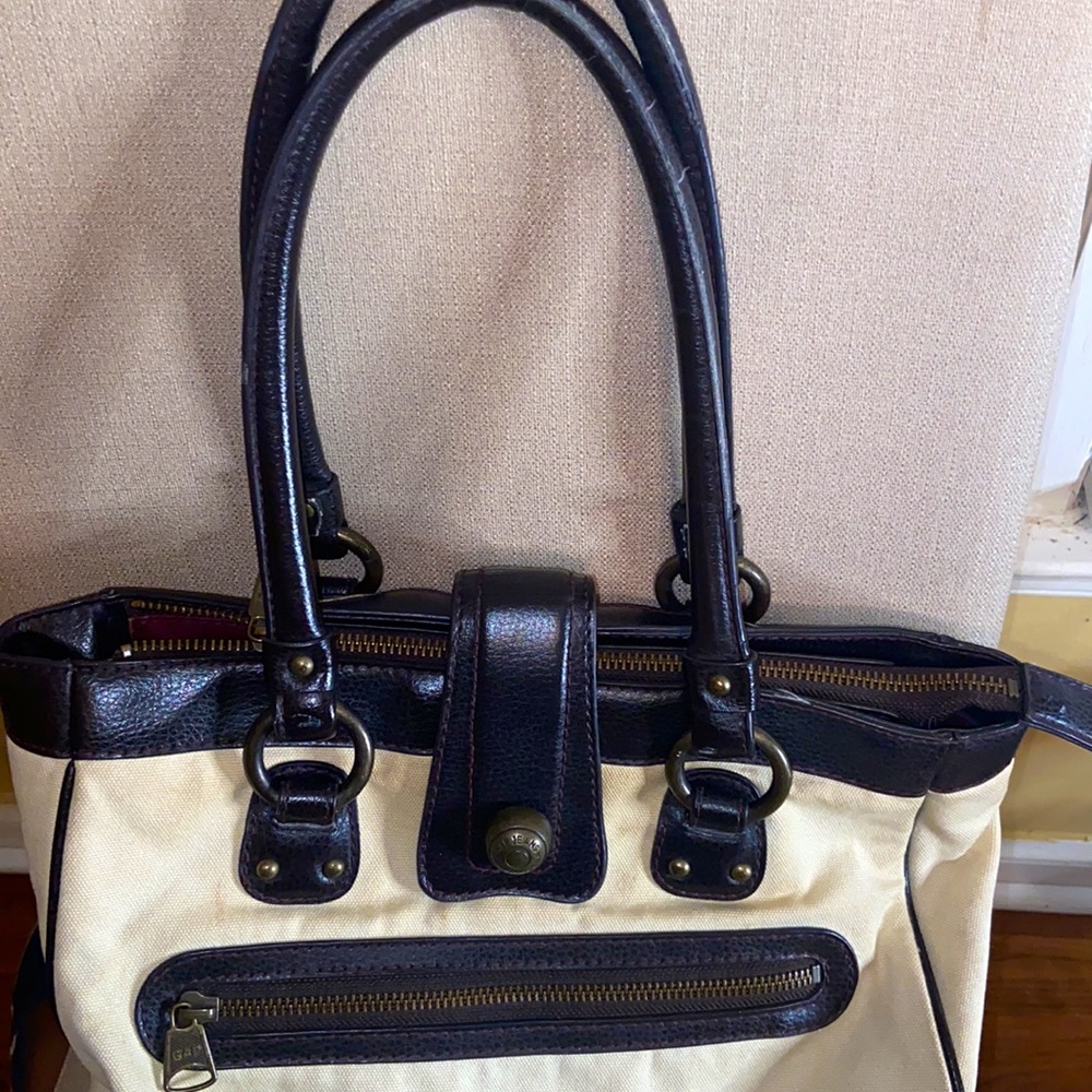 🌺🌺GAP HANDBAG 🌺🌺 - Picture 6 of 11